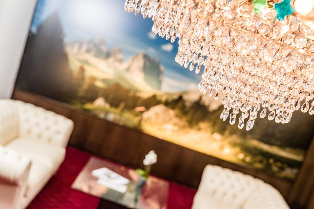 Hotel Oswald Selva di Val Gardena Zewnętrze zdjęcie