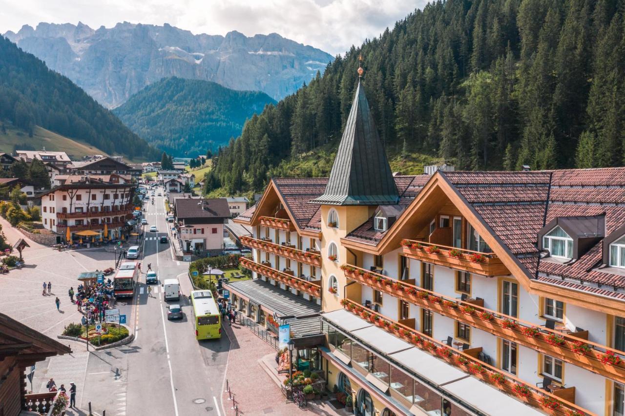 Hotel Oswald Selva di Val Gardena Zewnętrze zdjęcie